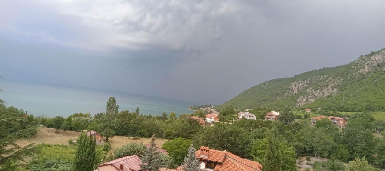 Villa Karolina Ohrid Exteriör bild