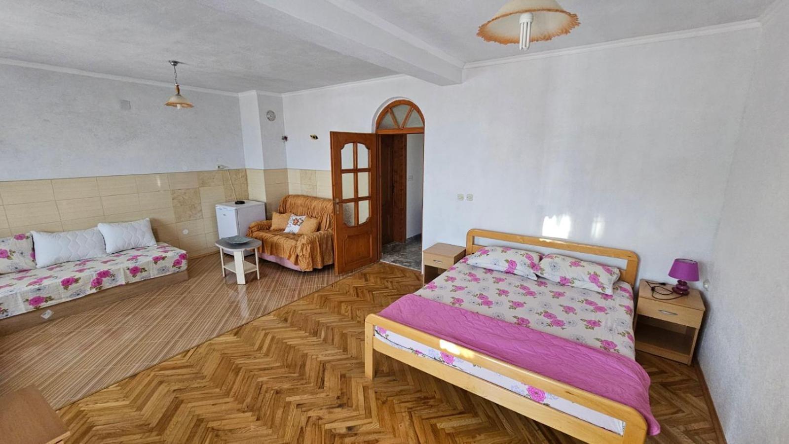 Villa Karolina Ohrid Exteriör bild